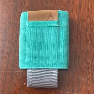 Slim Front-Pocket Wallet | Nomatic